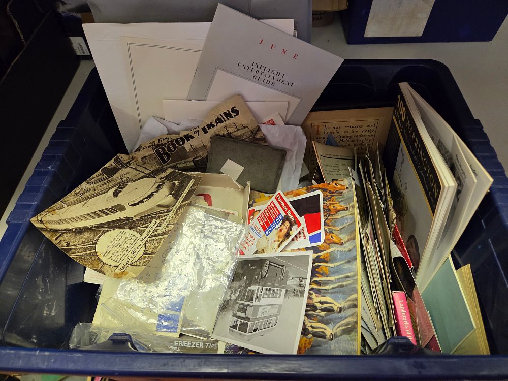 Lot 319 – A Collection of Vintage Ephemera including British Transport and Sporting Interest