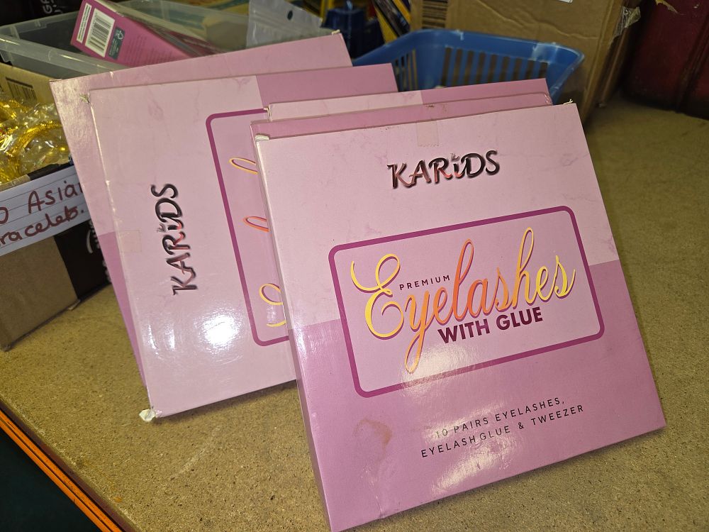 Lot 371 – 5 Sets of Karids Premium Eyelash Kits