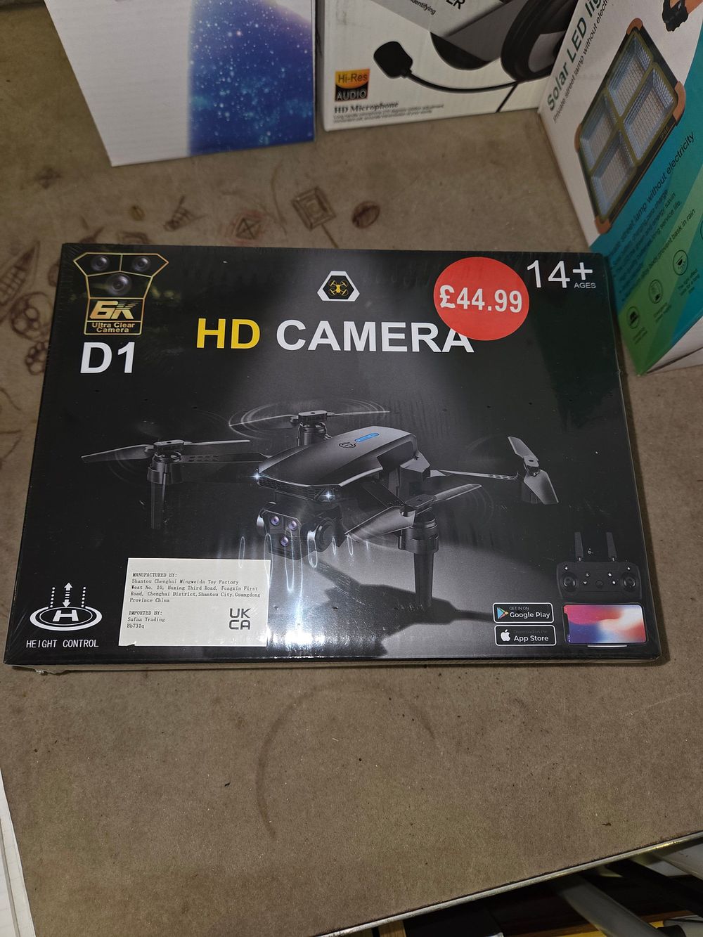 Lot 390 – New Shantou Chenghui Mingweida Toy Factory D1 HD Camera Remote Controlled Drone