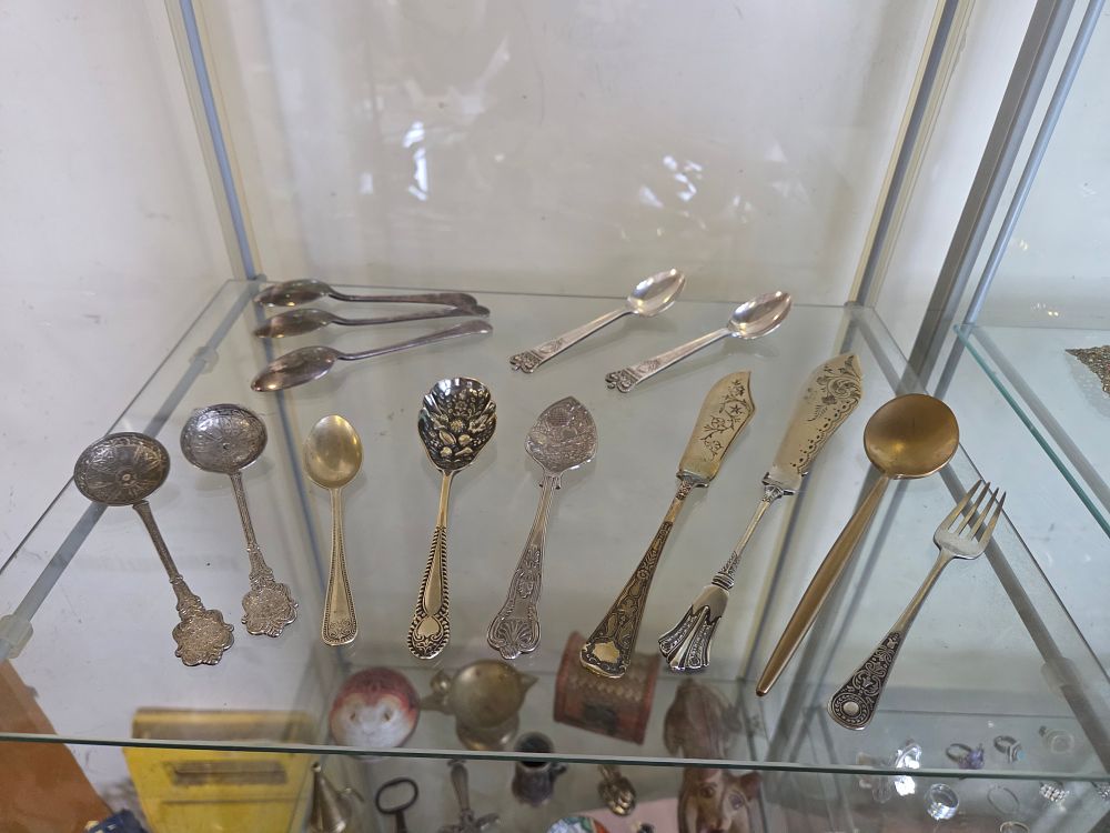 Lot 653 – An Assortment of Antique and Vintage Silver and Silver-Plated Flatware and Serving Pieces inc Mappin and Webb