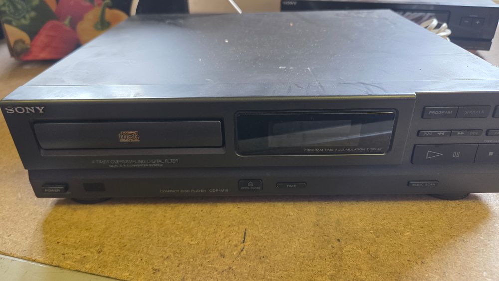Lot 183 – Sony CDP-M18 Compact Disc Player