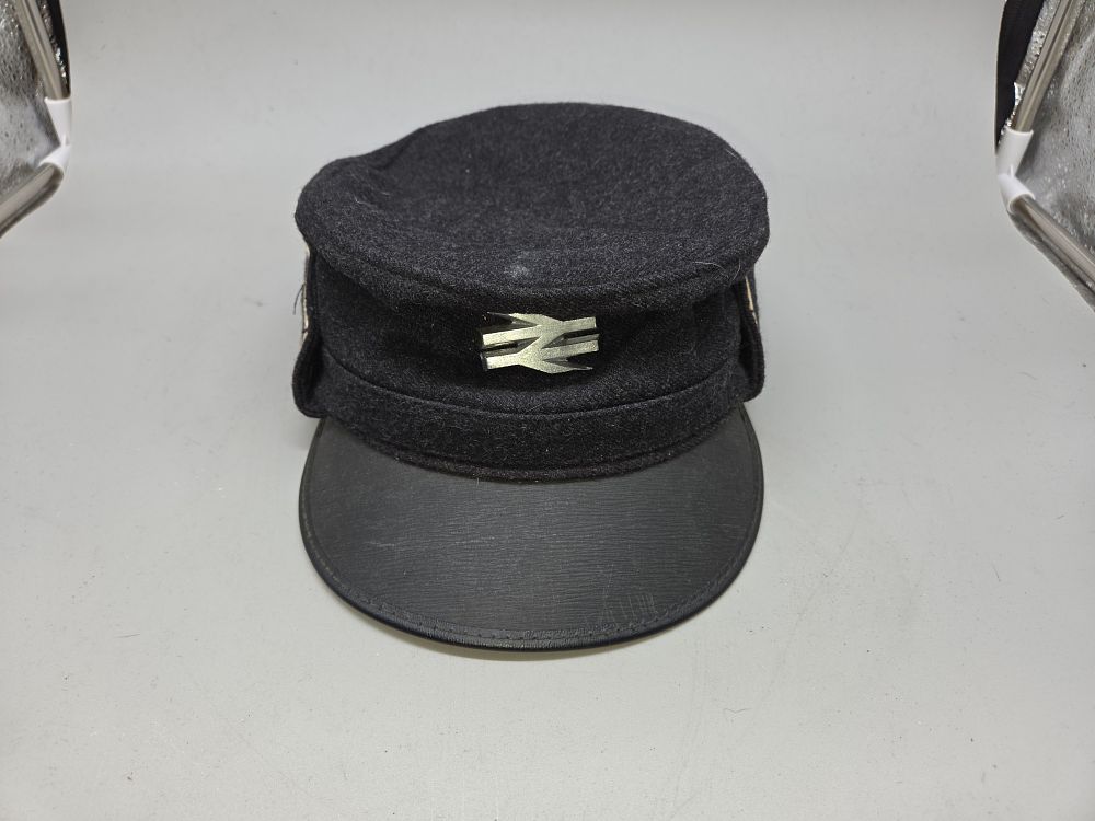 Lot 169 – Vintage British Rail Uniform Winter Shunter Cap