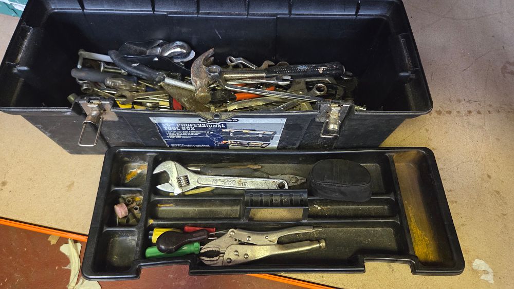 Lot 269 – A 26-Inch Professional Portable Toolbox and Assorted Collection of Hand Tools