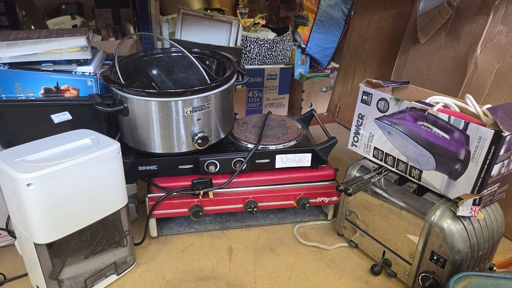 Lot 306 – An Assortment of Kitchen and Domestic Electrical Appliances including Crock-Pot, Dualit and Tower
