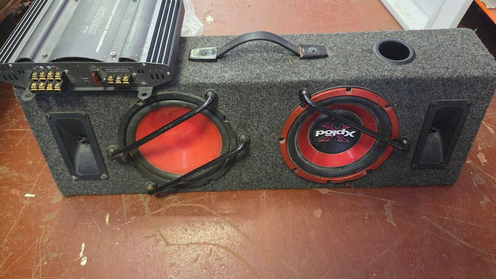 Lot 340 – Sub-Zero ICE 2-Channel Power Amplifier and a Twin-Subwoofer Enclosure