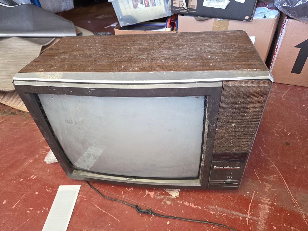 Lot 345 – Vintage ITT Squareline FST Colour CRT Television Model CT 3435