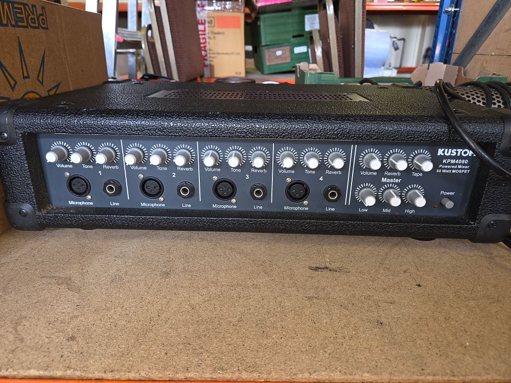 Lot 407 – Kustom KPM4080 4-Channel Powered Mixer