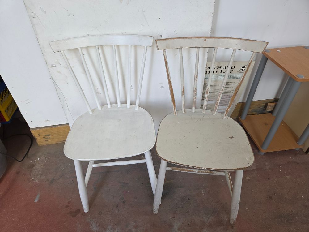 Lot 434 – A Pair of Mid-Century Modern Spindle-Back Side Chairs