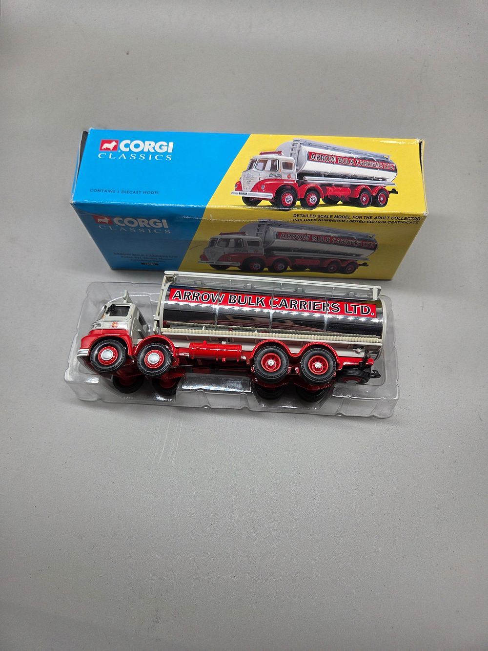Lot 173 – Corgi Classics Arrow Bulk Carriers Ltd Articulated Tanker Model 13701