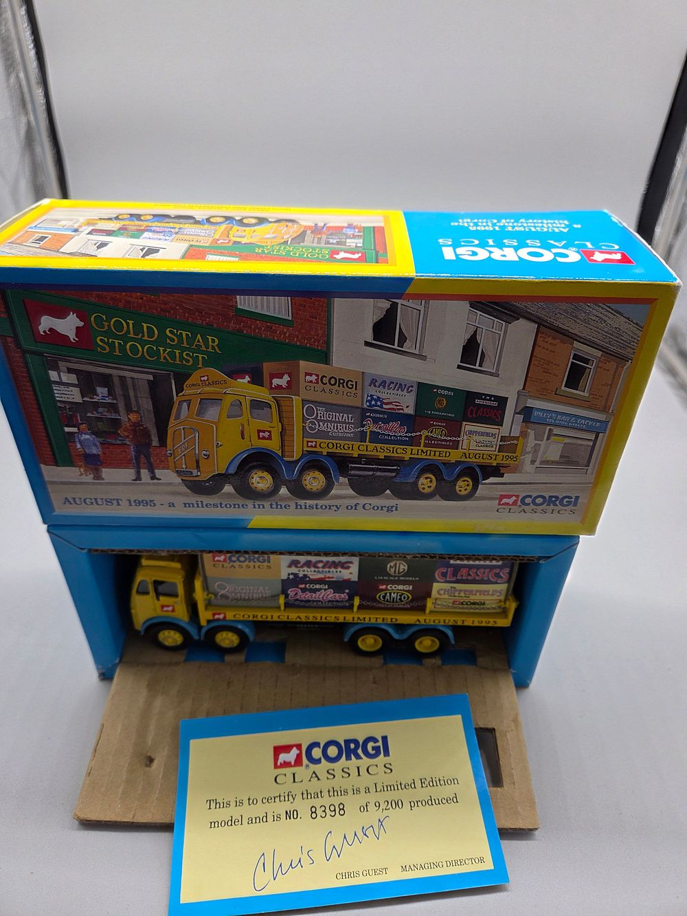 Lot 175 – Corgi Classics Gold Star Stockist August 1995 Milestone ERF 8 Wheel Platform Lorry Model 09802