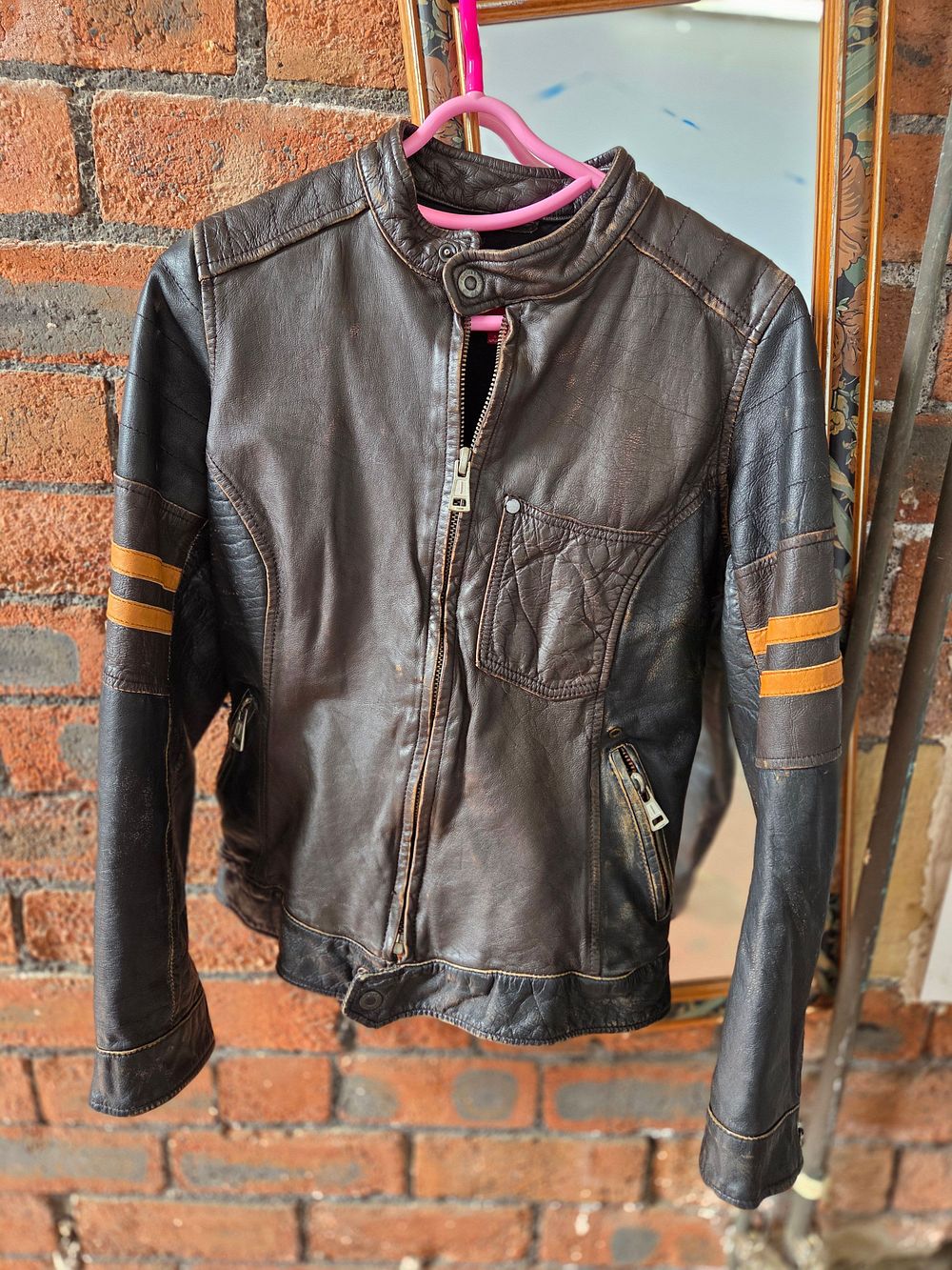 Lot 228 – A Vintage Firetrap Distressed Brown Leather Cafe Racer Style Motorcycle Jacket Size 10