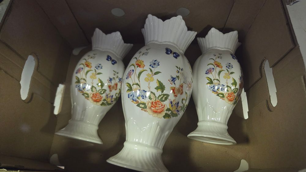 Lot 277 – A Trio of Aynsley Cottage Garden Floral and Butterfly Ceramic Vases