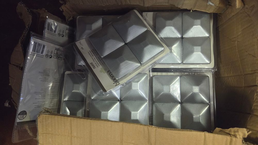 Lot 291 – An Assortment of Blooma Trave Galvanised Steel Fence Post Caps