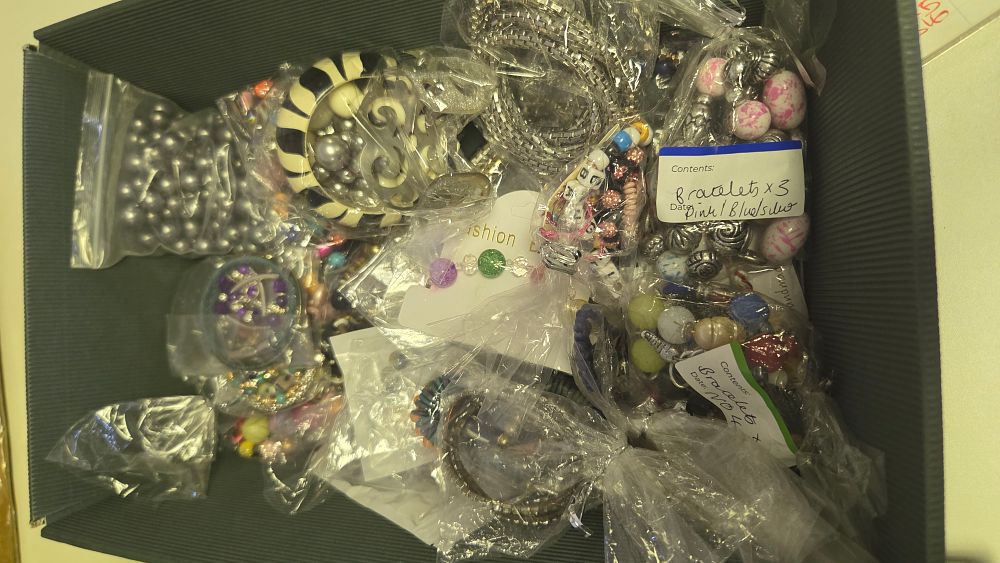 Lot 314 – A Collection of Fashion and Costume Jewellery Bracelets
