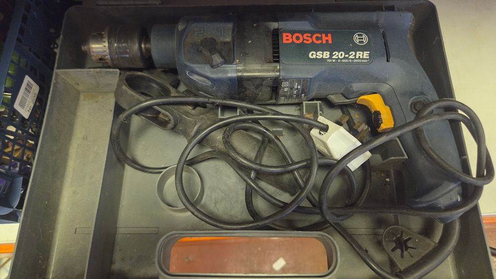 Lot 339 – Bosch GSB 20-2RE Professional Corded Impact Drill with Carrying Case