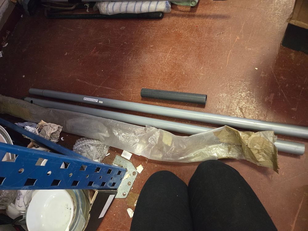 Lot 351 – Washing Line Pole