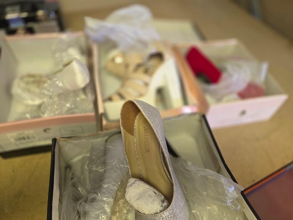 Lot 364 – A Collection of Women’s Fashion Footwear including Sweetsuede