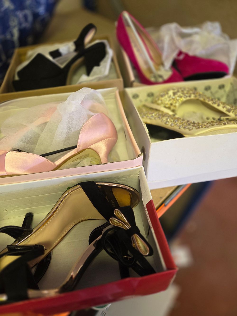 Lot 366 – An Assortment of Women’s Formal and Evening High-Heeled Shoes