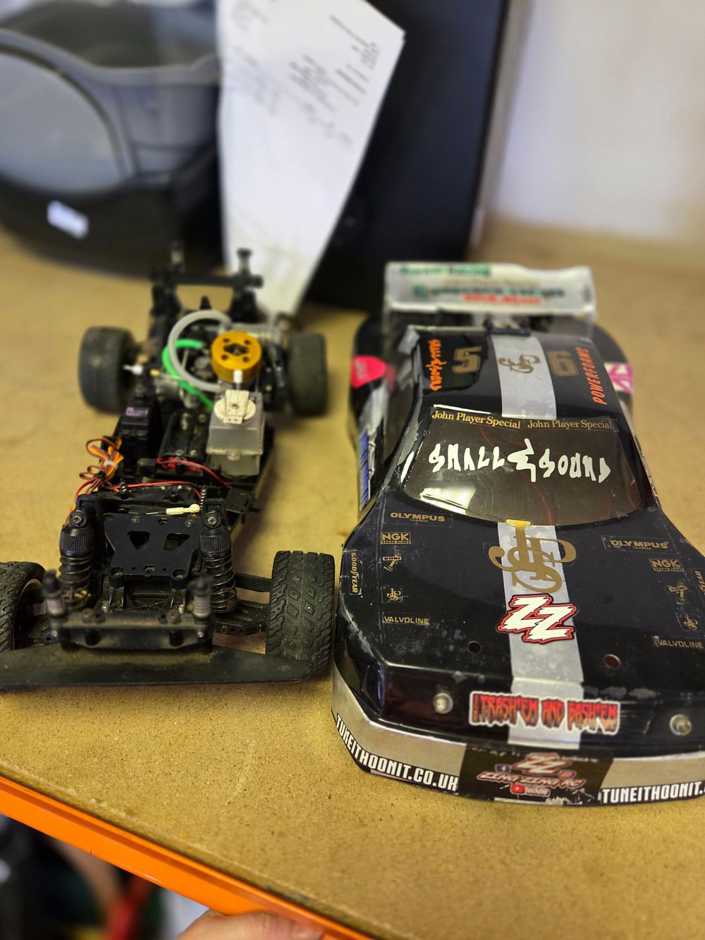 Lot 367 – 1/10 Scale Nitro-Powered Radio-Controlled Touring Car with Custom Body Shell w/o