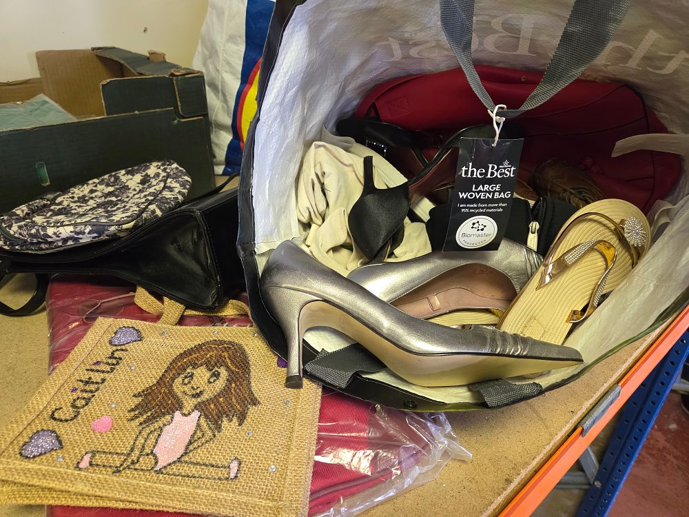 Lot 374 – An Assortment of Women’s Fashion Footwear and Accessories Contained in a Large Woven Bag