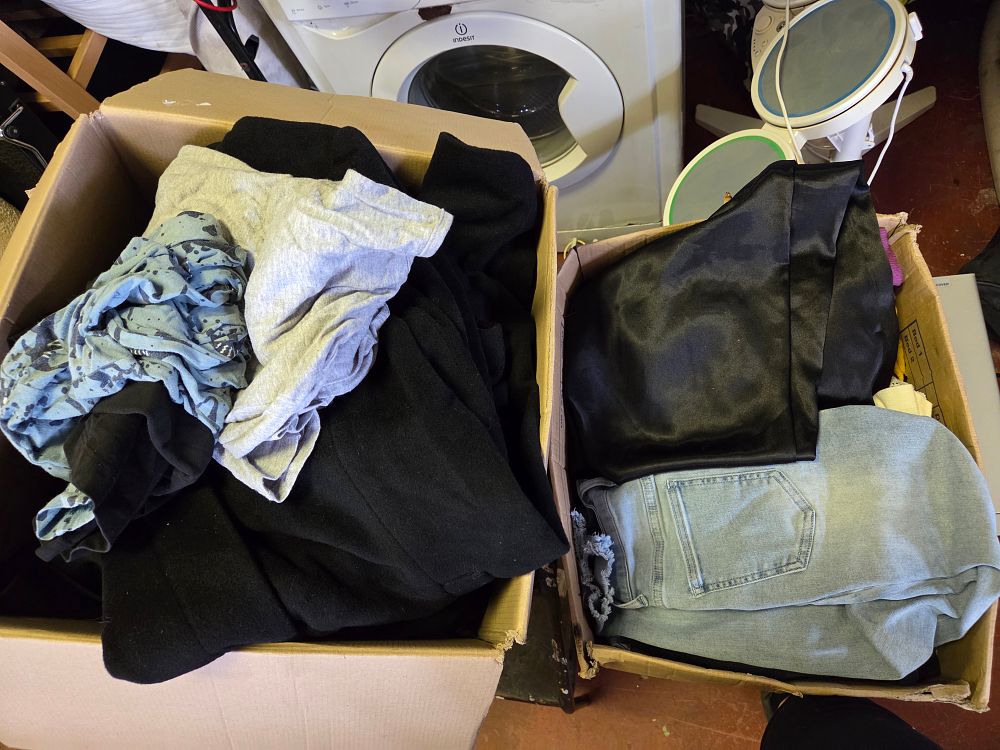 Lot 375 – A Collection of Assorted Pre-Owned Casual Clothing and Denim