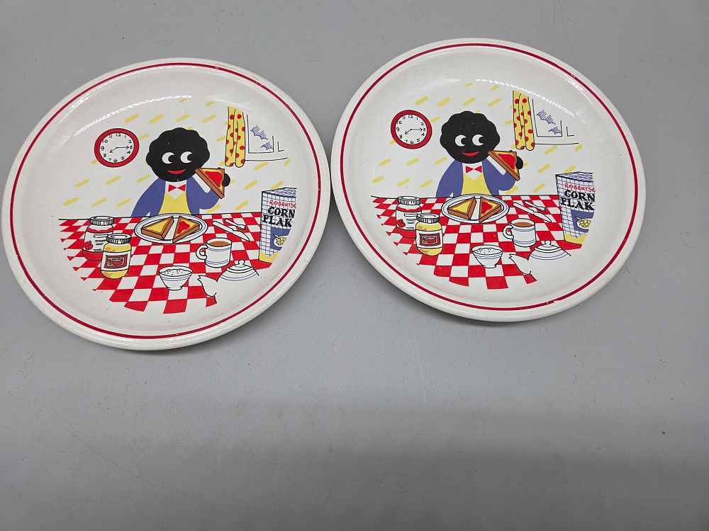 Lot 276 – A Pair of James Robertson & Sons Promotional Ceramic Breakfast Plates