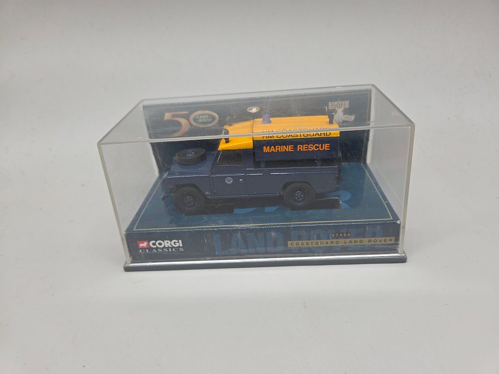 Lot 325 – Corgi Classics 07406 HM Coastguard Marine Rescue Land Rover