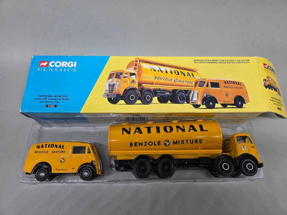 Lot 333 – A Corgi Classics 31002 National Benzole Foden FG Cylindrical Tanker and Morris J Van Set