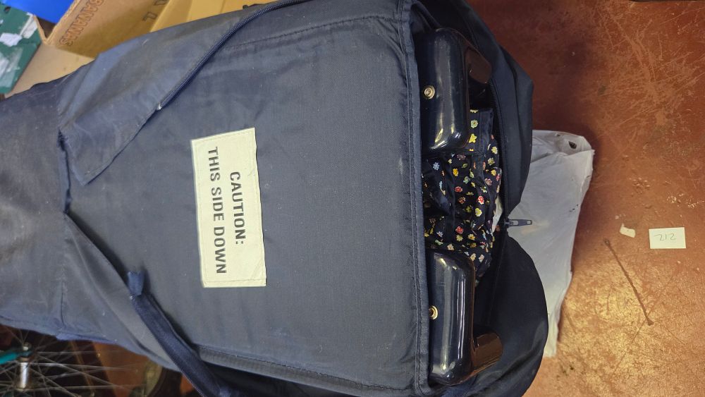 Lot 224 – Travel Cot
