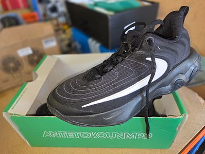Nike Giannis Immortality 4 Grade School Basketball Sneakers Size 5.5