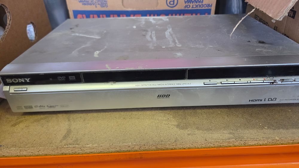 Lot 294 – Sony RDR-HXD870 DVD and HDD Recorder