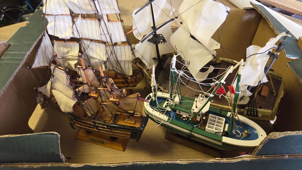 Lot 314 – Four Model Ships including HMS Victory and a Fishing Trawler