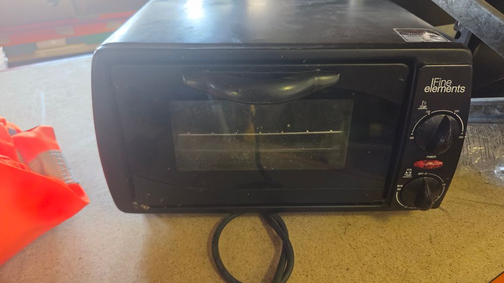Lot 263 – Fine Elements Countertop Mini Oven