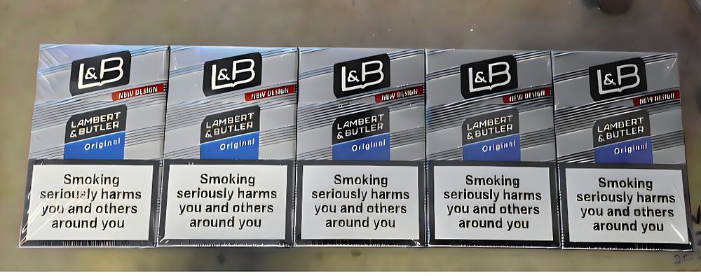 Lot 458 – A Sleeve of Lambert & Butler Original Cigarettes