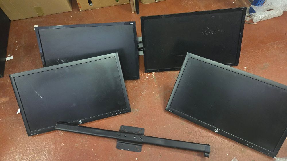 Lot 192 – Four HP ZR2330w 23-inch LCD Monitors with Dual-Monitor Mounting Bar