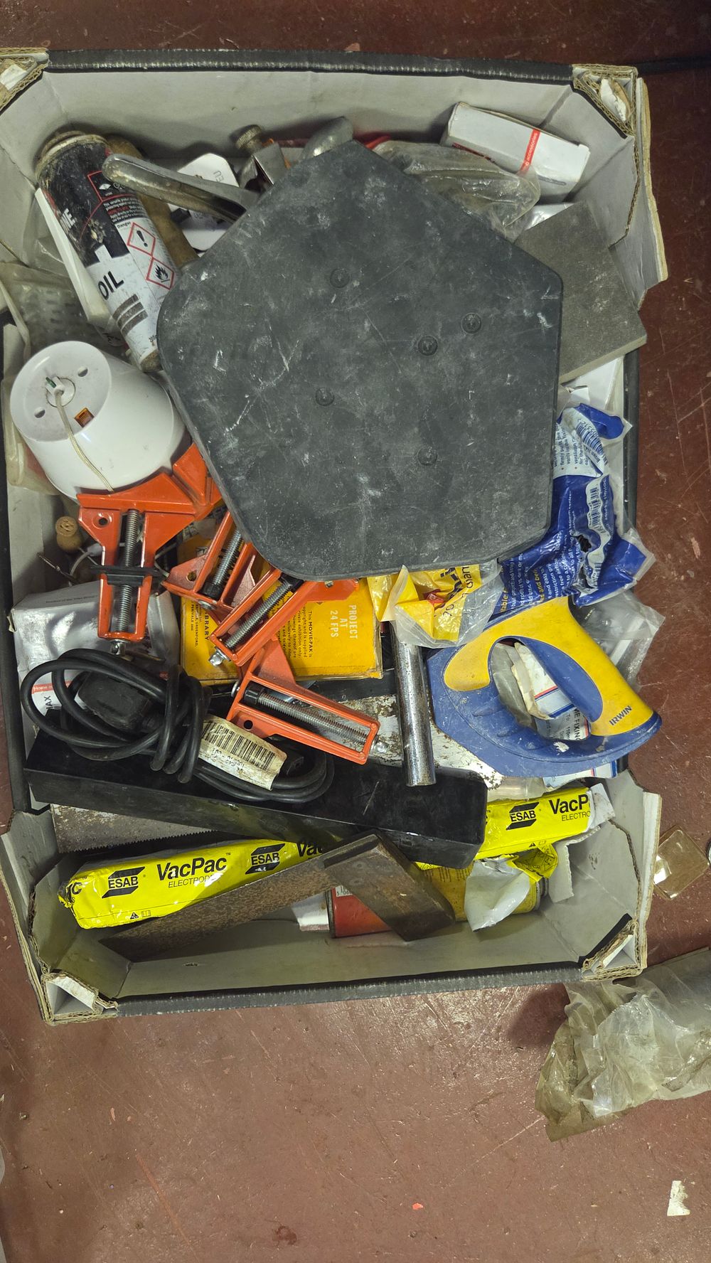 Lot 194 – A Collection of Workshop Tools and Sundries Including Irwin and ESAB Equipment