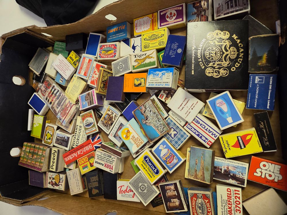 Lot 351 – A Collection of Vintage Matchboxes and Matchbooks