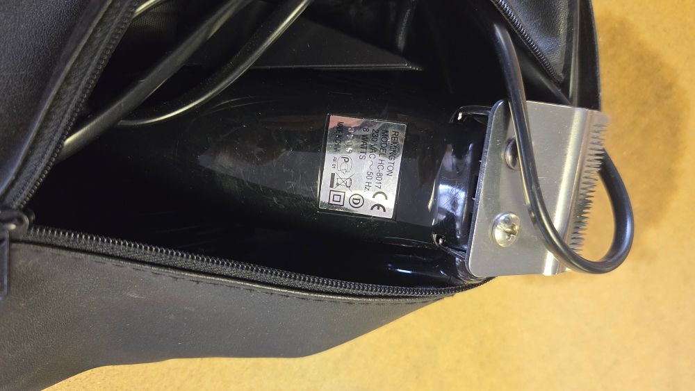 Lot 368 – Remington Model HC-8017 Corded Electric Hair Clipper with Storage Pouch