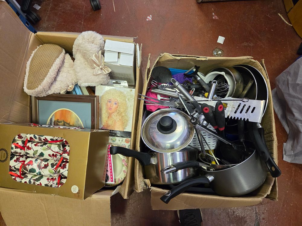 Lot 381 – A Collection of Miscellaneous Household Items and Kitchenware in Two Boxes