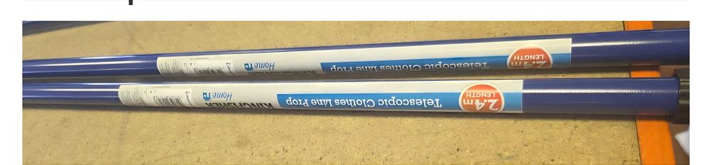 Lot 438 – A Group of Kingfisher Home Telescopic Clothes Line Props