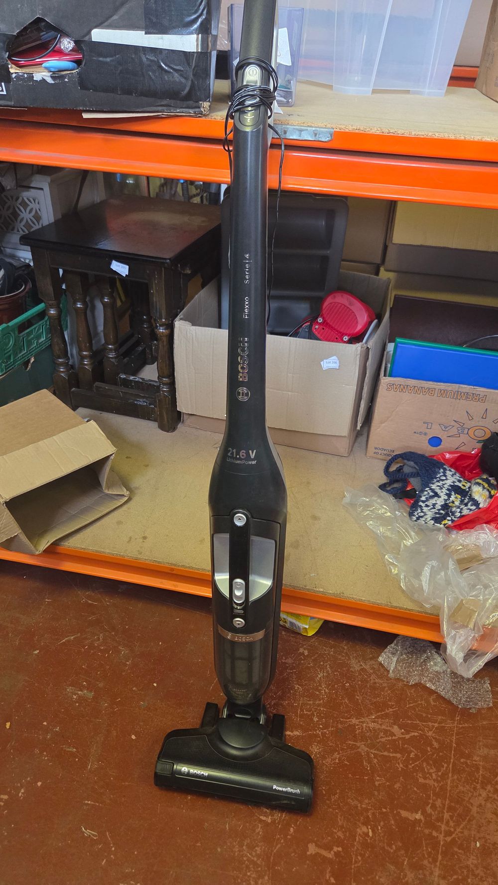 Lot 203 – Bosch Flexxo Serie 4 21.6V Cordless 2-in-1 Vacuum Cleaner