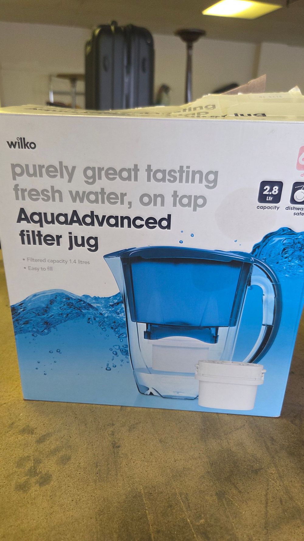 Lot 209 – Wilko AquaAdvanced 2.8 Litre Water Filter Jug in Original Packaging