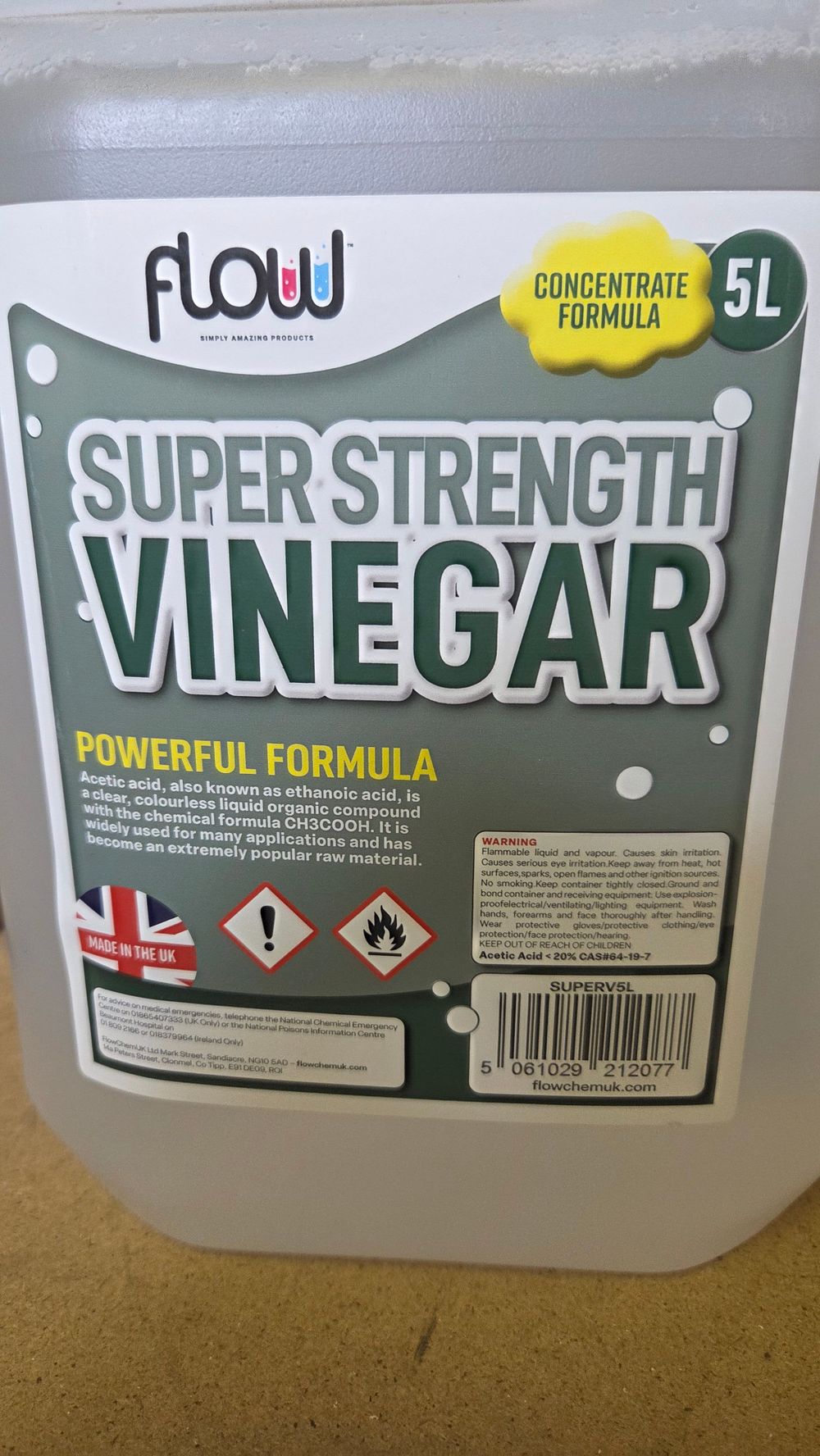 Lot 229 – Flow Super Strength Vinegar Concentrated Cleaning Solution