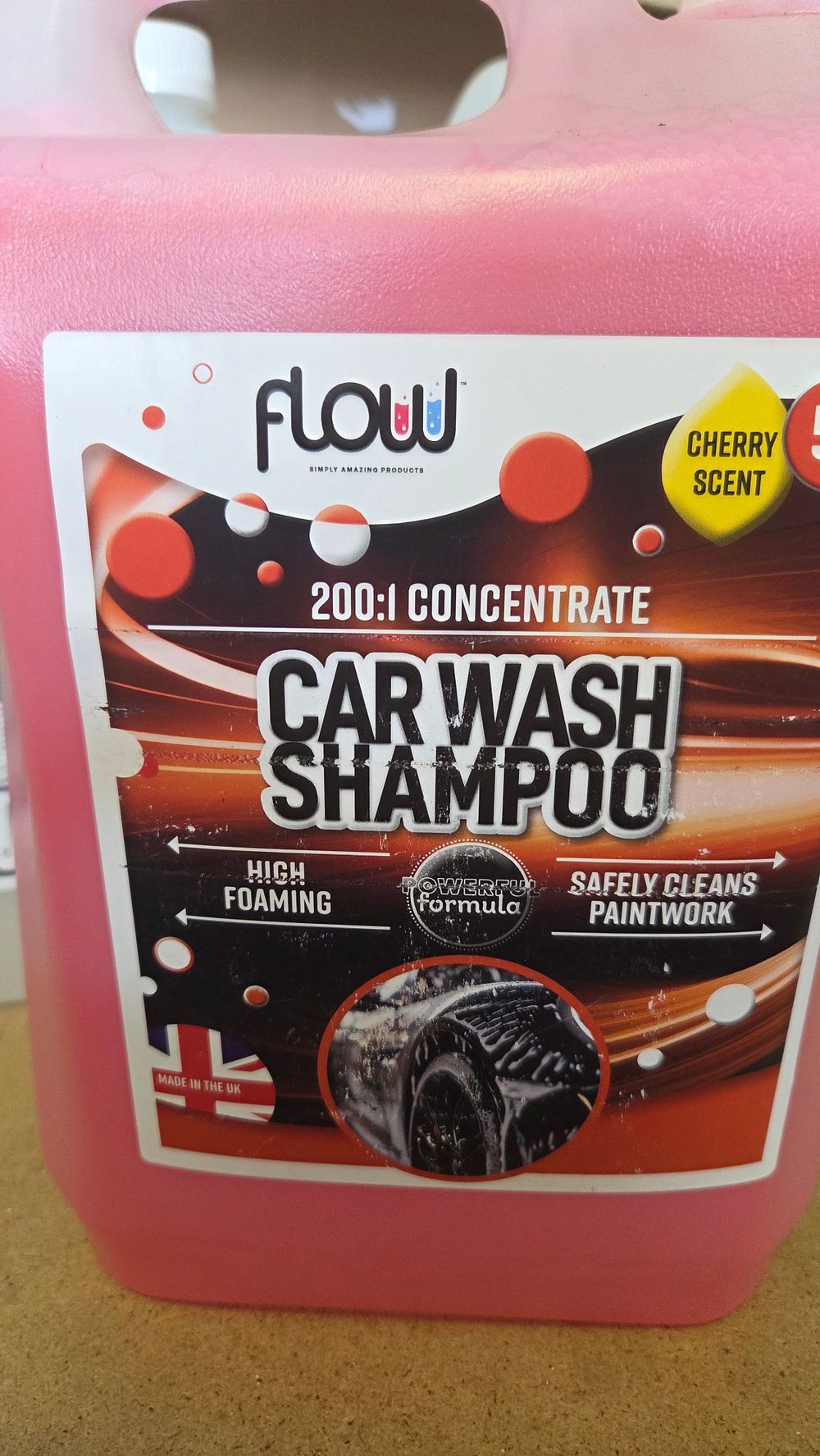 Lot 231 – Flow 200:1 Concentrate Cherry Scented Car Wash Shampoo 5 Litres