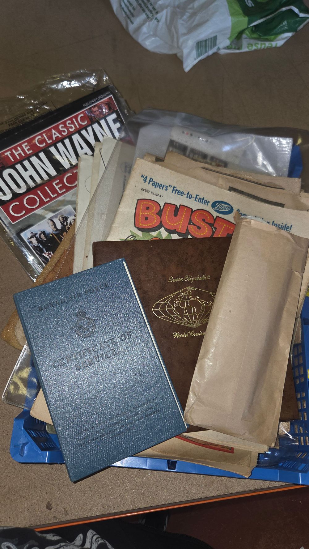 Lot 233 – An Assortment of Vintage Ephemera and Publications Including Royal Air Force and Maritime Interest