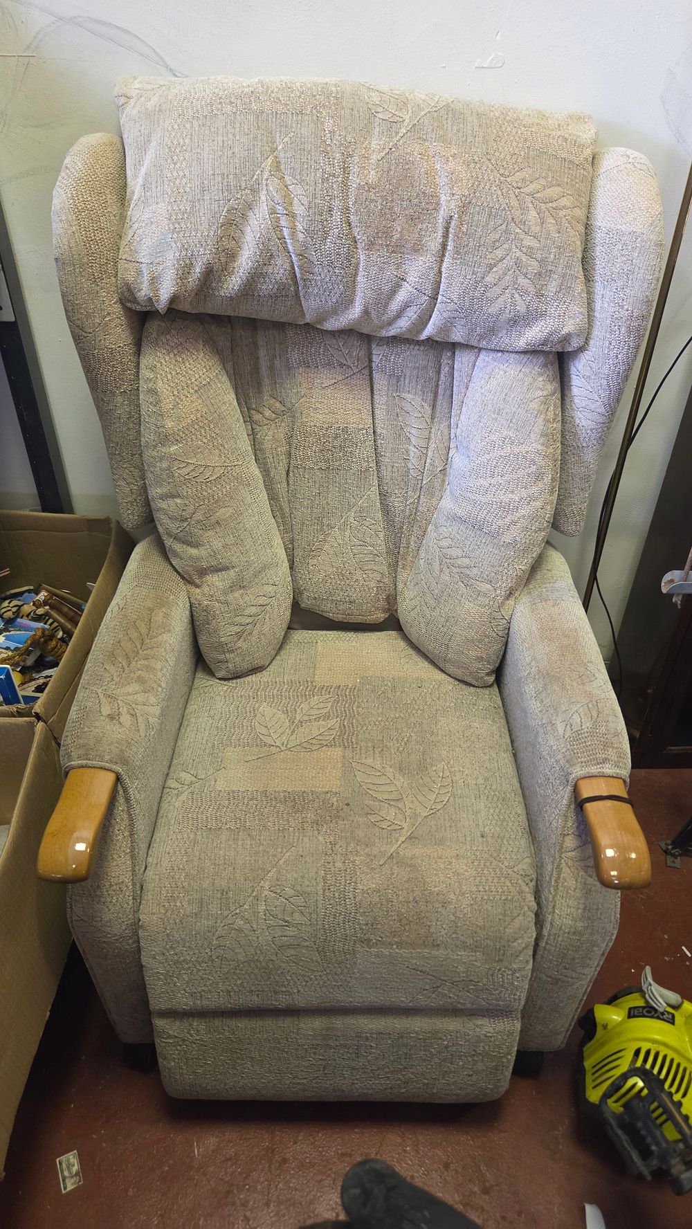 Lot 198 – Late 20th-Century High-Back Reclining Armchair with Wooden Handgrips working order