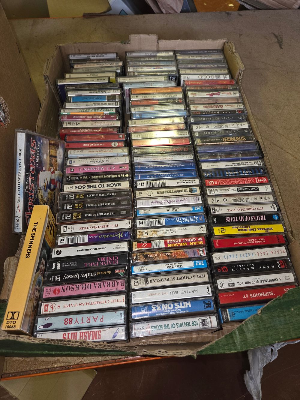 Lot 304 – A Collection of Audio Cassettes and Compact Discs Featuring 1960s-1990s Popular Music, Easy Listening, and Christmas Compilations