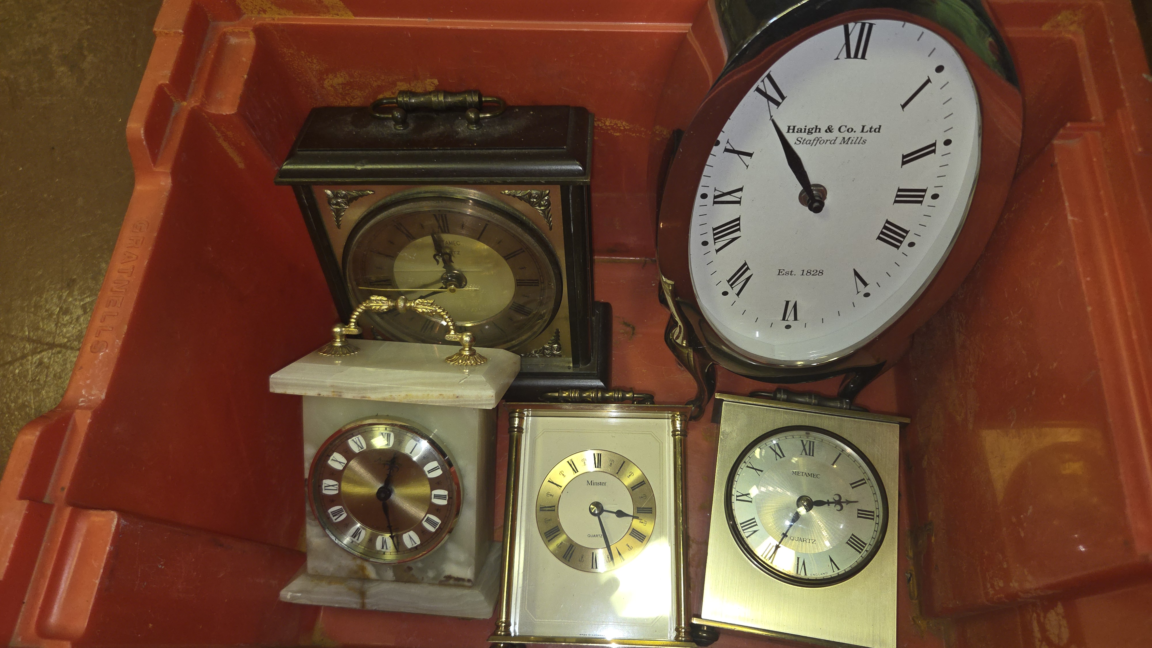An Assortment of Five Modern Mantel and Table Clocks Including Metamec and Minster