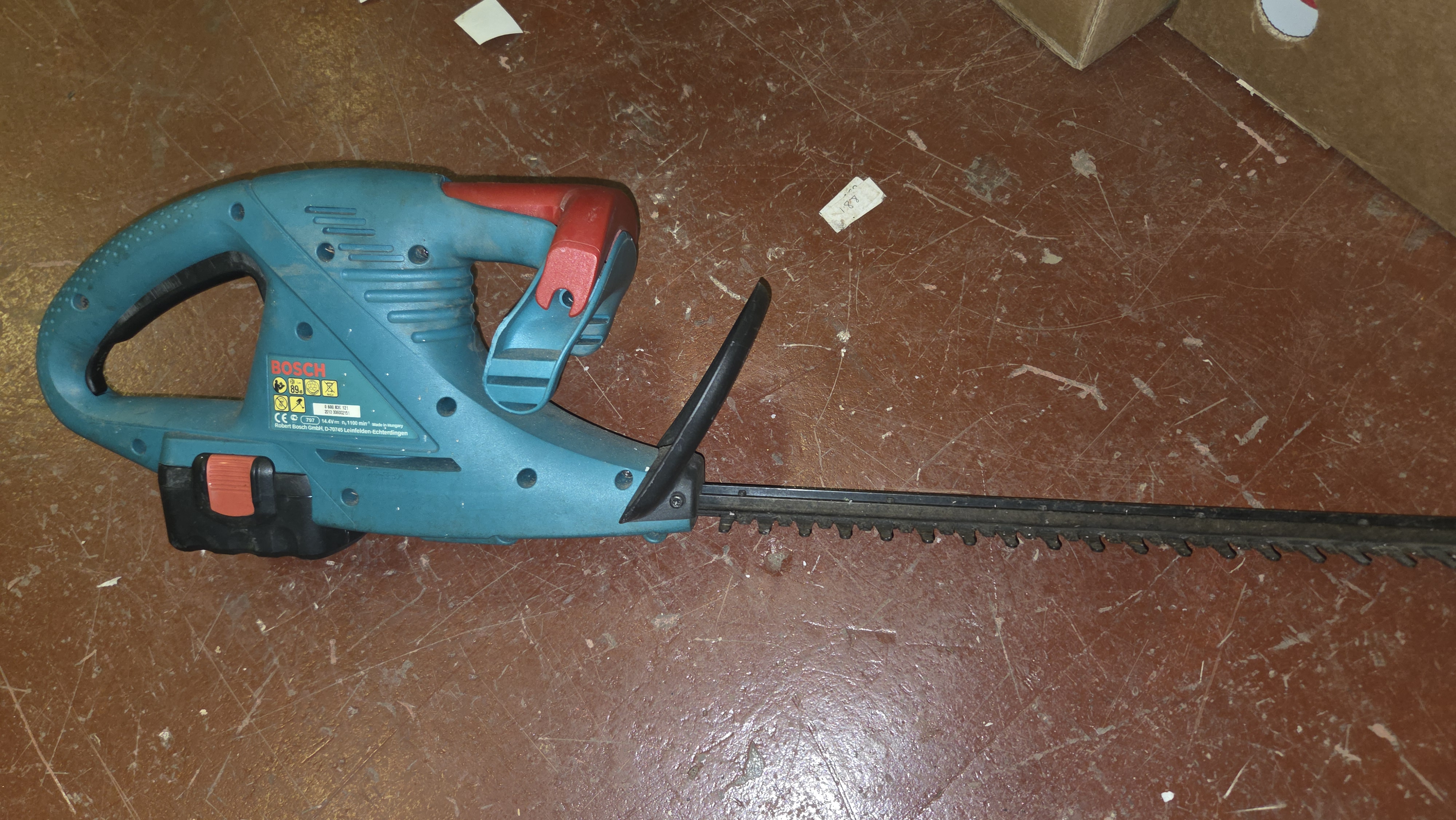Bosch AHS 41 Accu 14.4V Cordless Hedge Trimmer