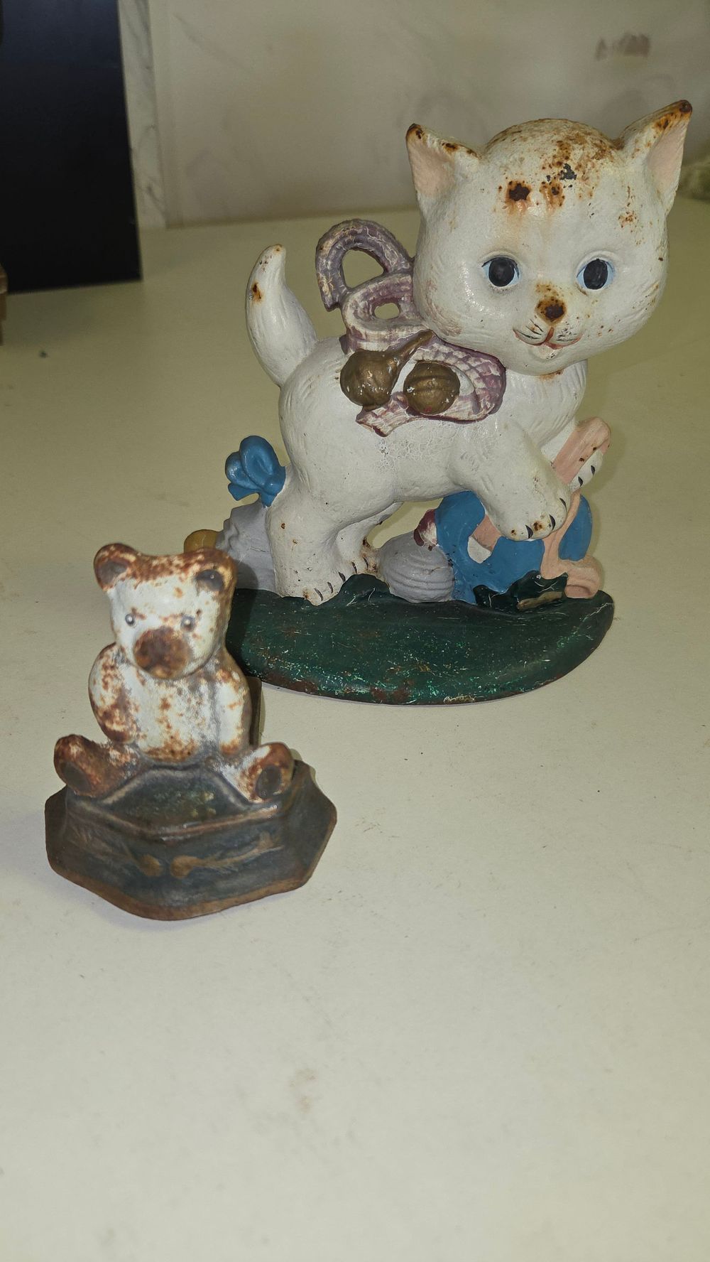 Lot 260 – Two Vintage Cast Iron Figural Doorstops